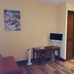 Palace St. George מלון 4*