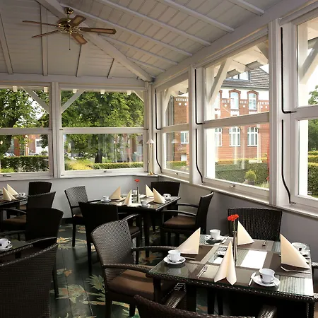 Palace St. George Hotel