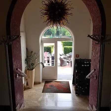 Hotel Palace St. George 3*