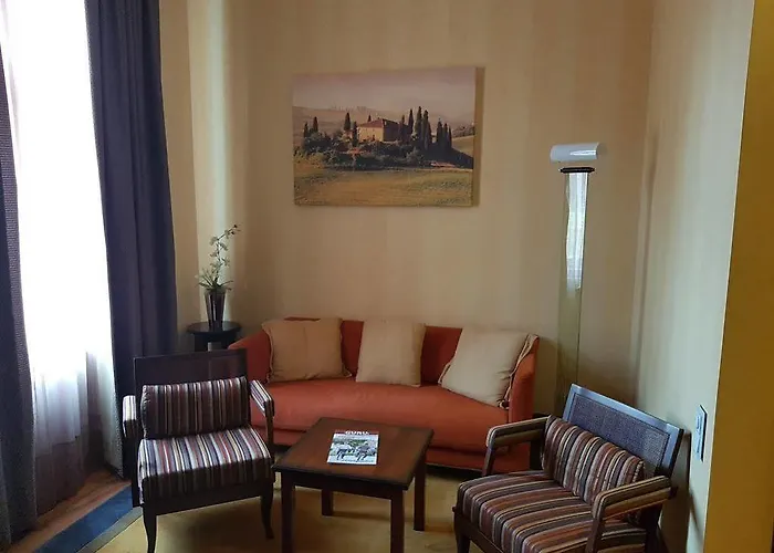 圣乔治宫酒店 酒店